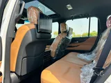 Lexus LX 700
